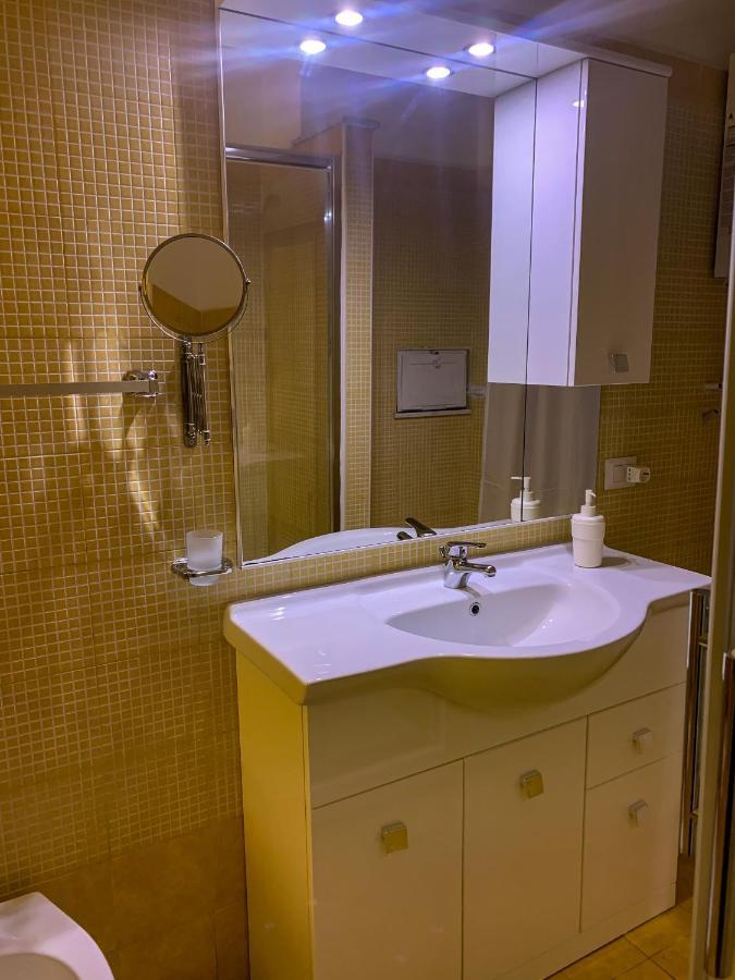 Galasso Apartments Νάπολη Εξωτερικό φωτογραφία